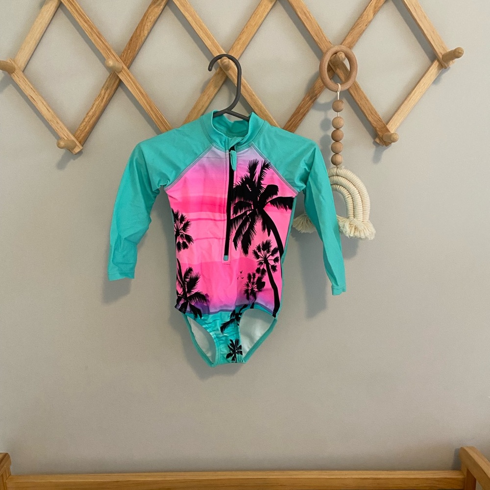 NWOT Toddler Swimsuit Rash Guard Tropical